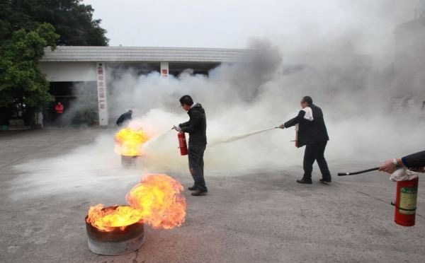 全面提升安全意识:关于消防陕西应急演练的关键步骤与策略 全面提升安全意识:关于消防陕西应急演练的关键步骤与策略